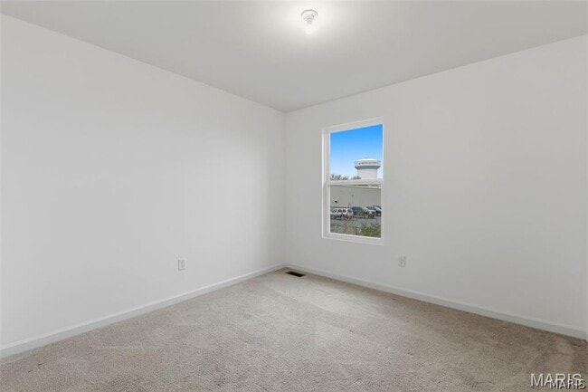 Building Photo - 307 Newbridge Wy