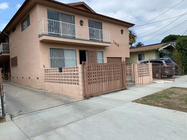 Building Photo - 1419 Bates Ave