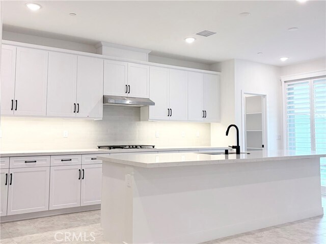 Building Photo - 26788 Bermudez St