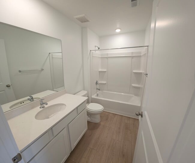 Building Photo - 4335 N 325 E