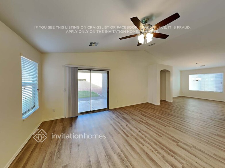 Building Photo - 41715 N Ranch Dr