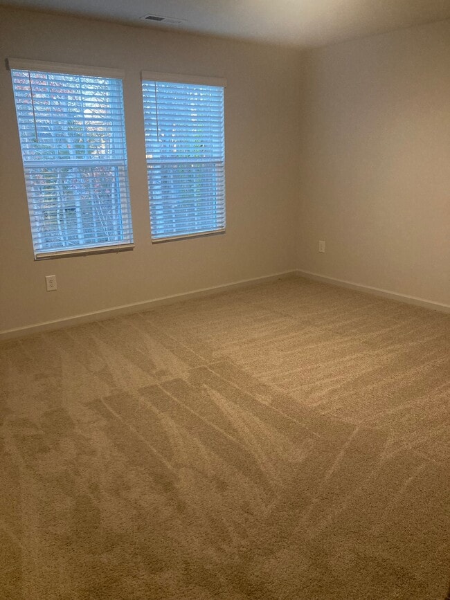 Building Photo - 2490 Ashton Park Ln