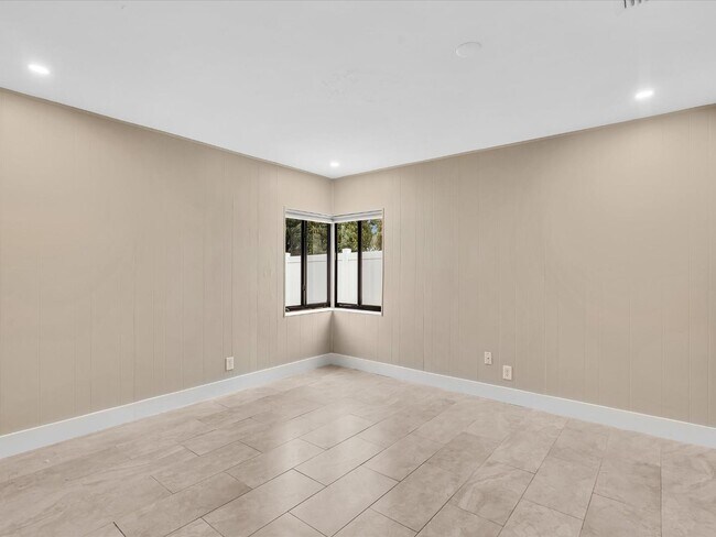 Building Photo - 5408 NE 3rd Ter.