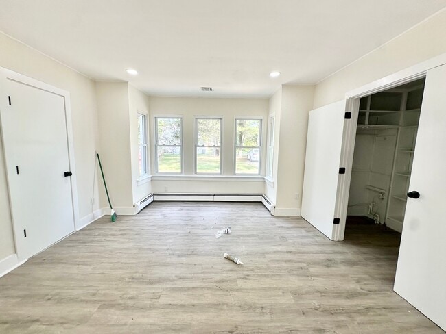 Building Photo - 155 Leesville Rd