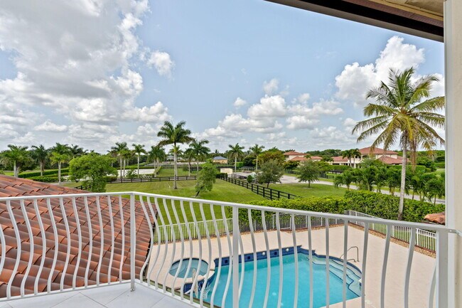 Building Photo - 3250 Palm Beach Point Blvd