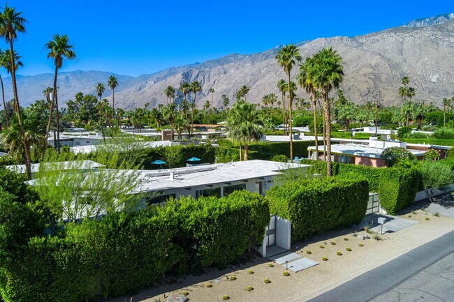 Building Photo - 1155 E Paseo El Mirador
