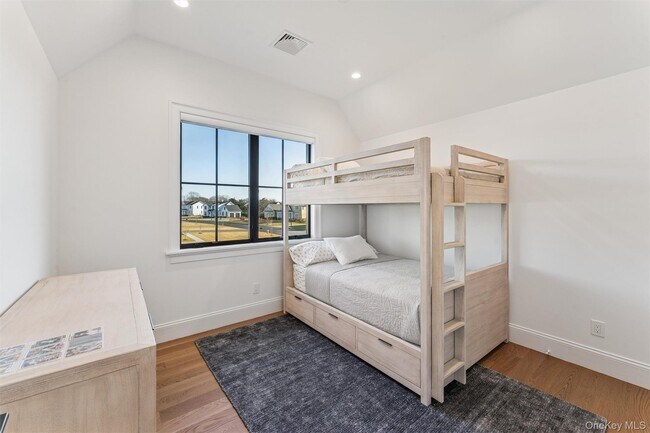 Building Photo - 3 Margareta Ct