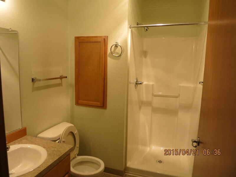 Building Photo - 12231-12239 SE Bush St