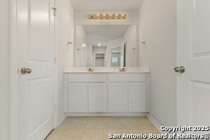Building Photo - 919 Brown Thrasher