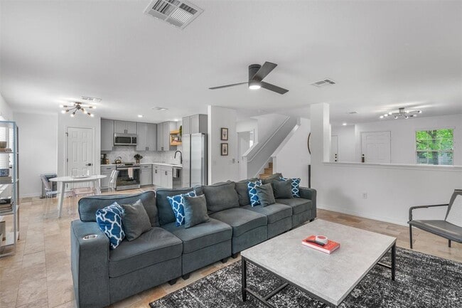 Building Photo - 1509 Strickland Dr