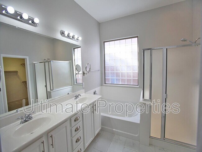 Building Photo - 16178 N 180th Ln