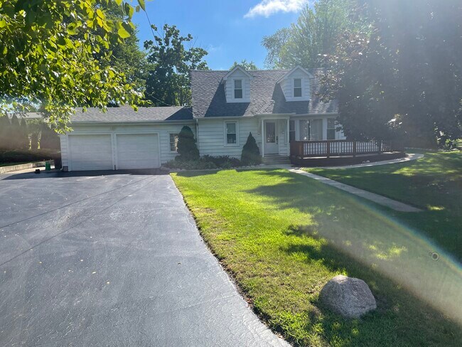 Primary Photo - 11743-11213 213th Ave