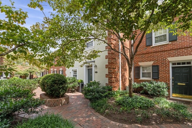 Primary Photo - Available Now! Updated //3 Bedroom 2.5 Bat...