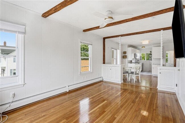 Building Photo - 39 Cole St