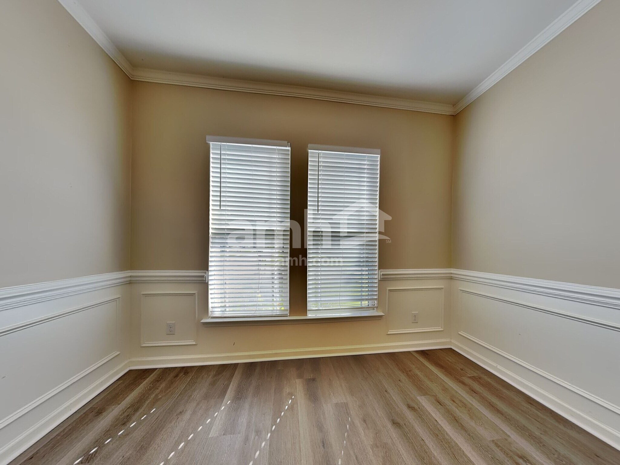 Building Photo - 25 Concordia Ct