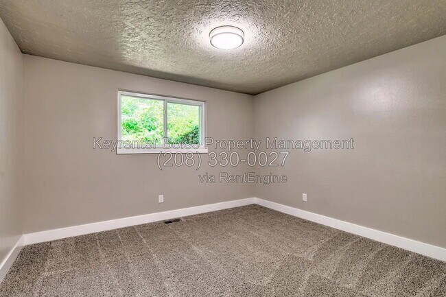 Building Photo - 8605 W Winchester Dr