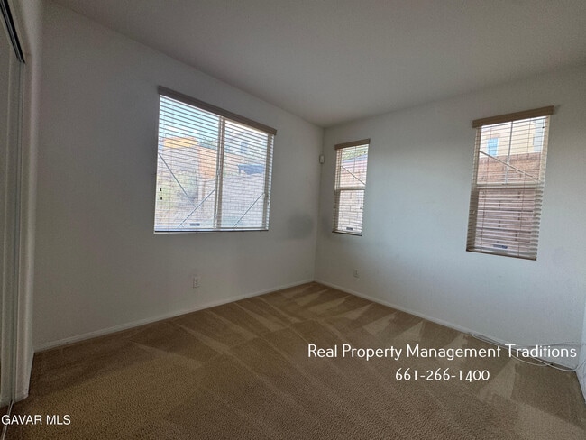 Building Photo - 37726 Mangrove Dr