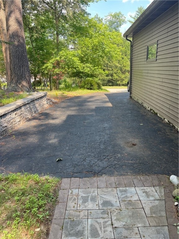 Building Photo - 48 Hemlock Ln