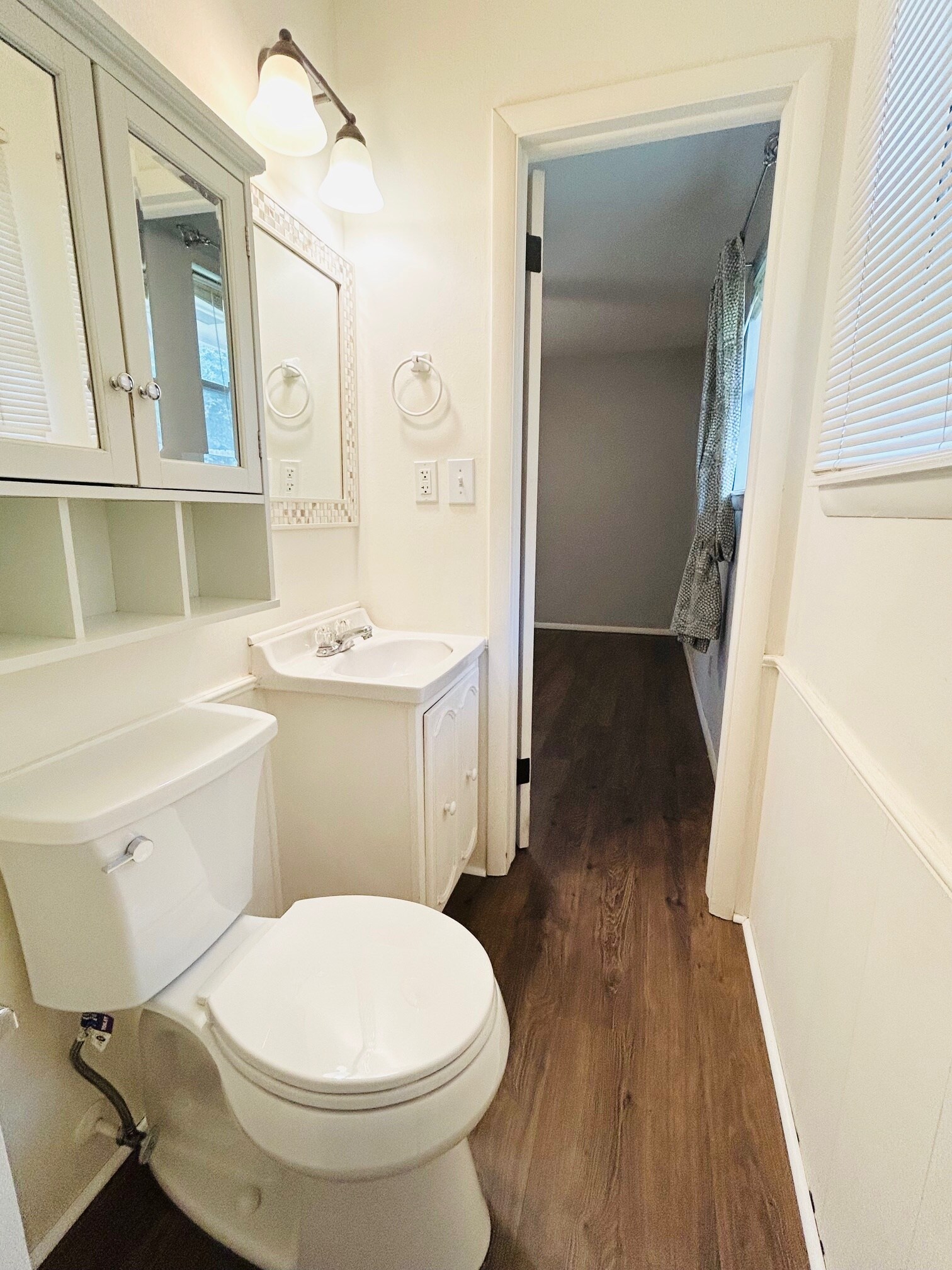 Half bath 1 - 628 Reynolds Rd