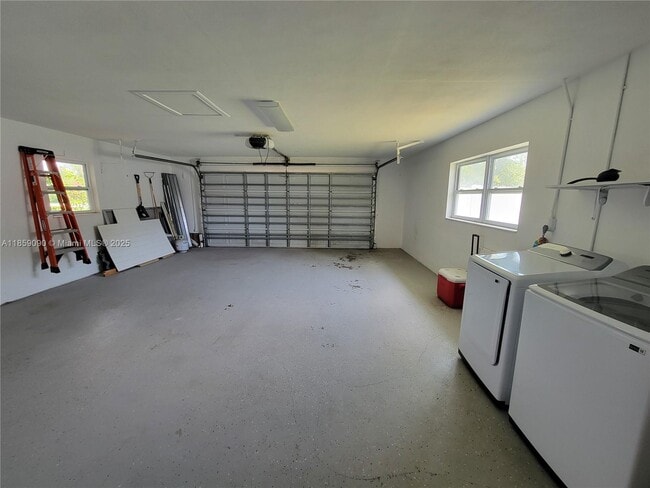 Building Photo - 2805 13th St