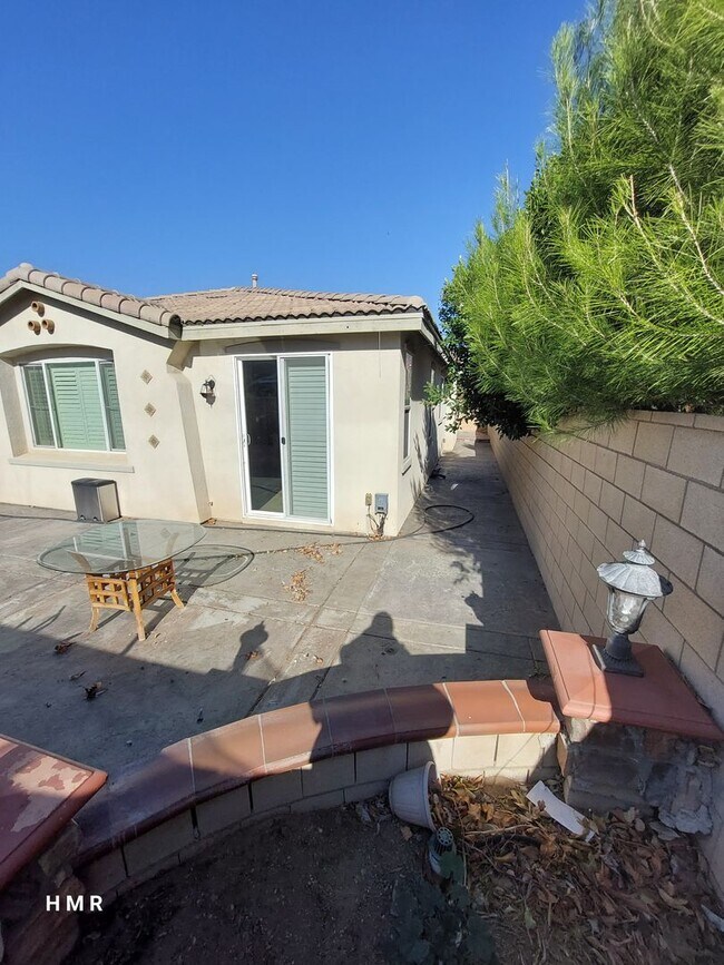 Building Photo - 13143 Chatham Dr