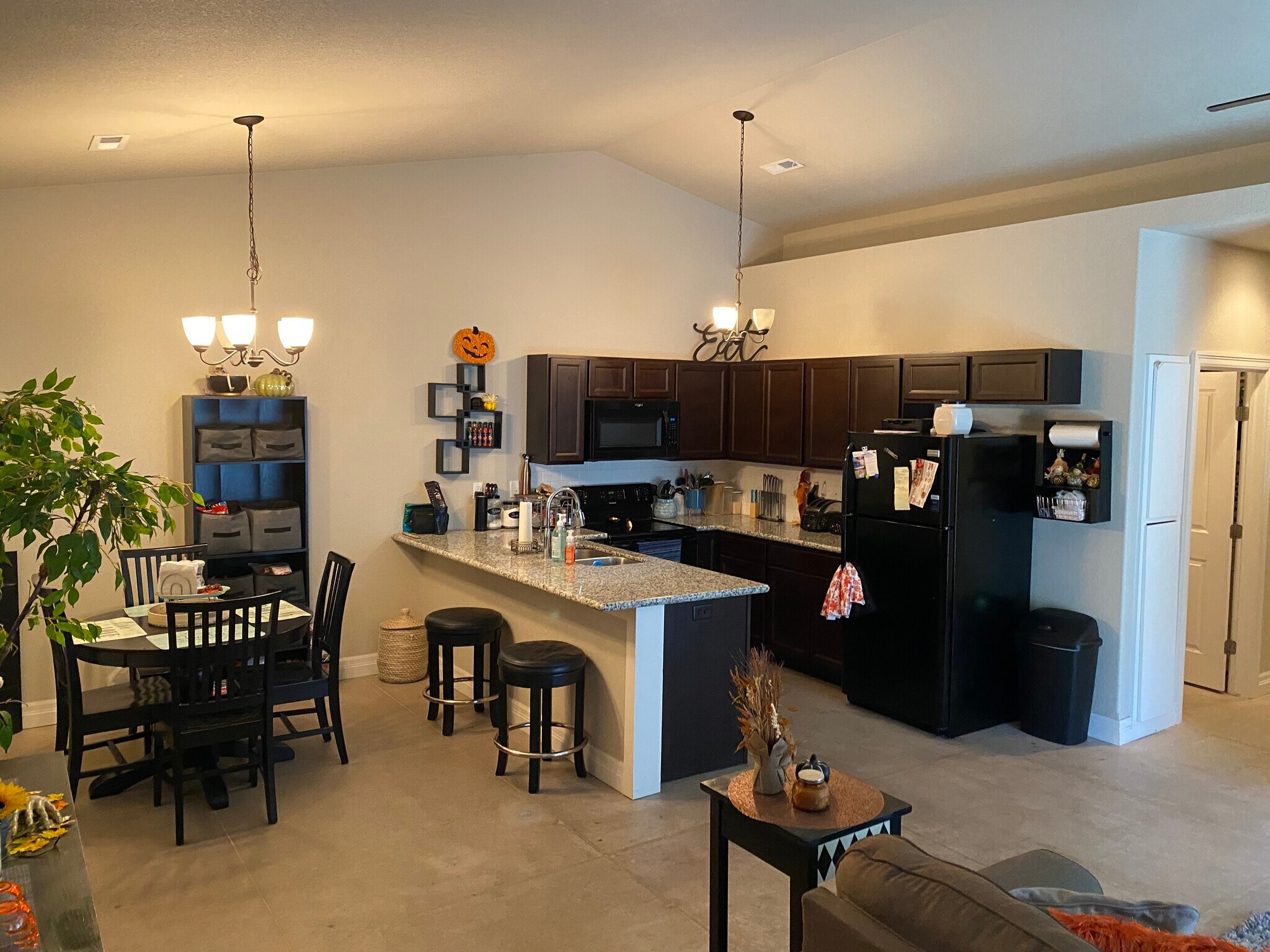 Building Photo - 2846 E 45th Ct N