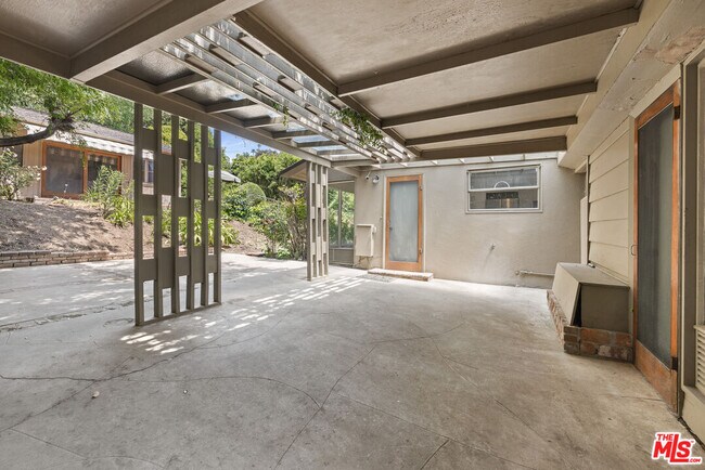 Building Photo - 11623 Canton Pl