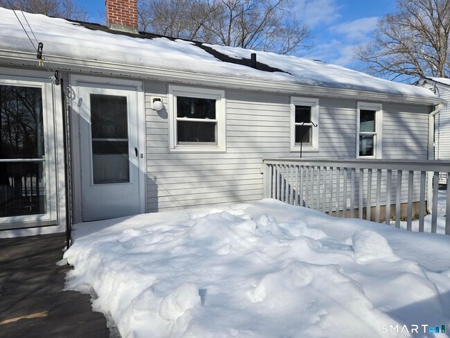 Building Photo - 86 Clinton St