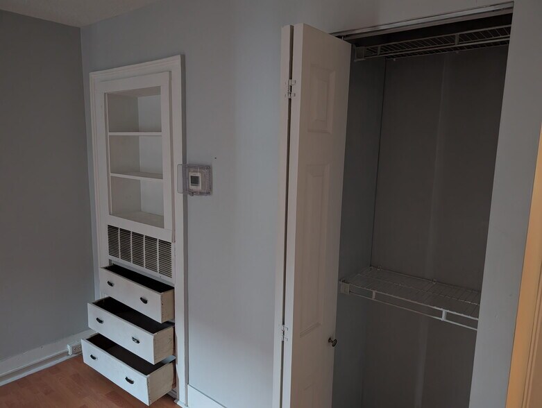 Building Photo - 91-93 Larrabee St