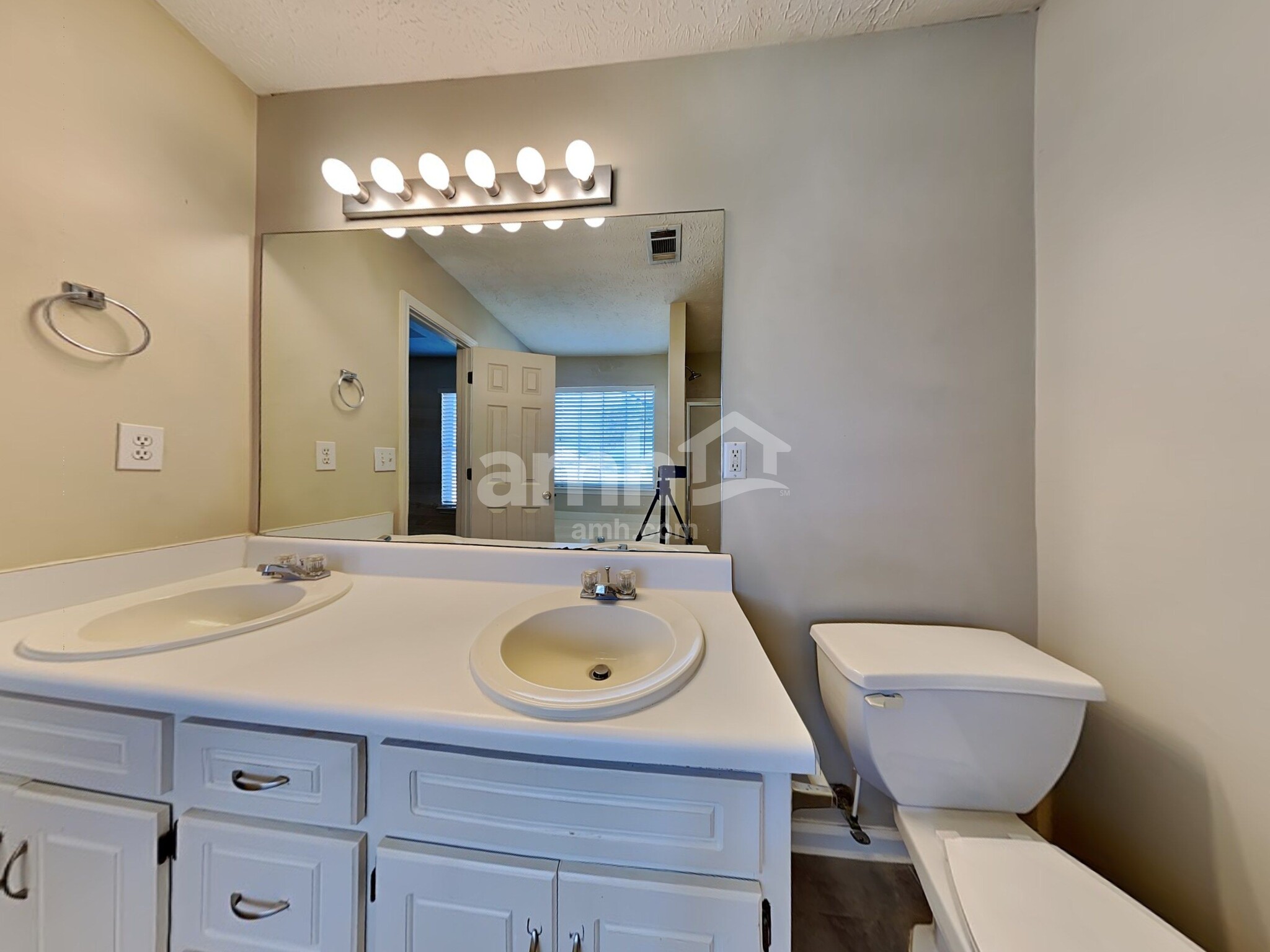 Building Photo - 2972 Burton Ridge Ct