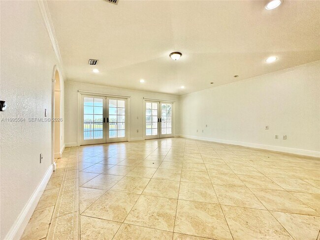 Building Photo - 5023 NW 94th Doral Pl