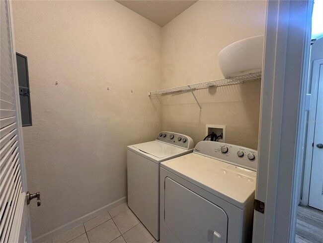Building Photo - 3301 Whitestone Cir