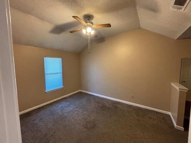 Building Photo - 2552 Arborgreen Cove