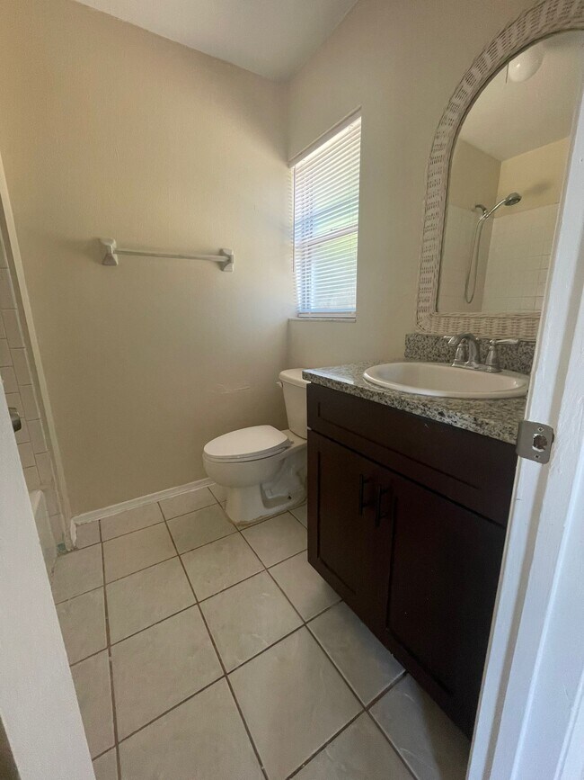 Building Photo - 3519 Benito Juarez Cir