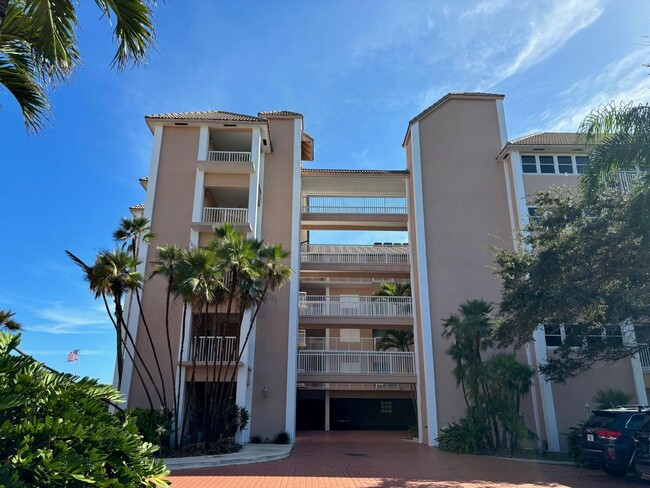 Building Photo - Hutchinson Island Rental