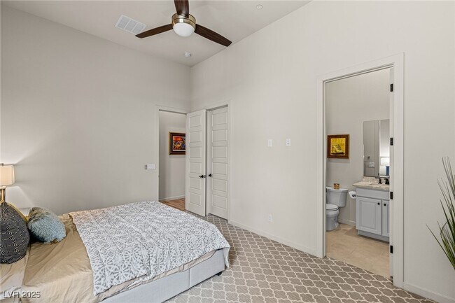 Building Photo - 5192 Rock Daisy Dr