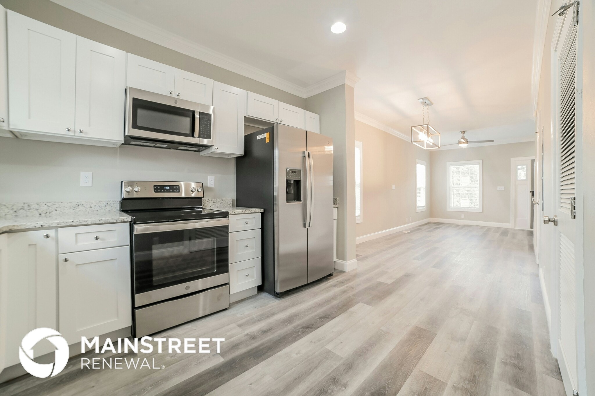 Building Photo - 2167 14th Ave S