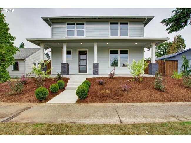 Primary Photo - Stylish 3-Bedroom Home w/ Flex Space, Cove...