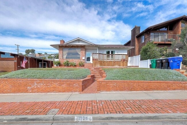 Building Photo - 1166 Agate St