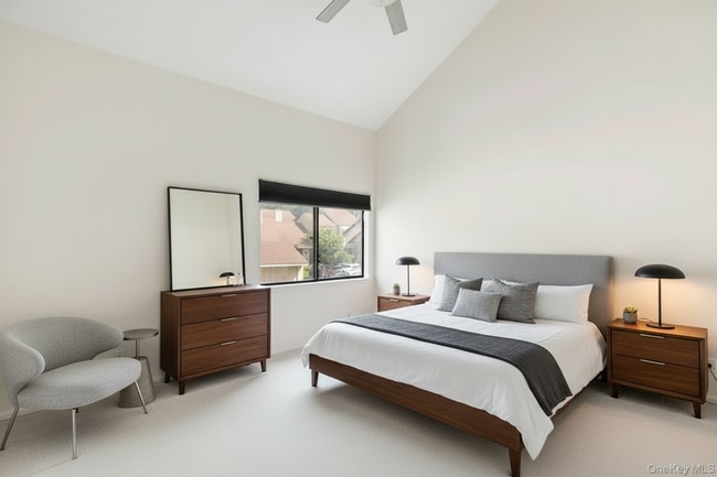 Building Photo - 71 Fox Run