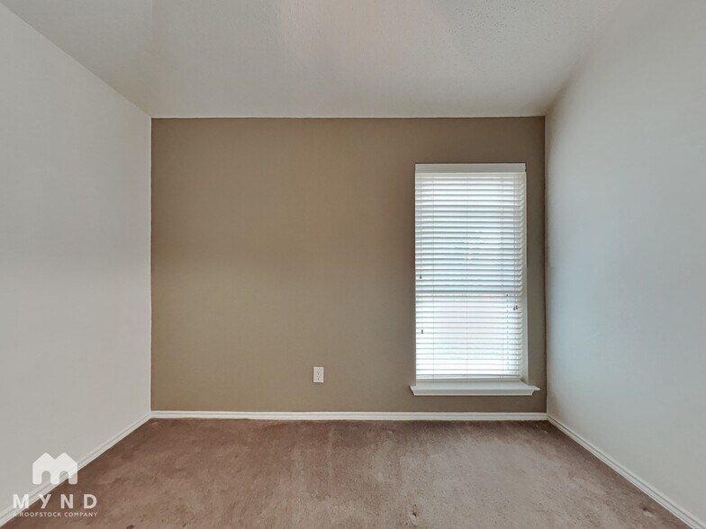 Building Photo - 951 Freshwood Ct