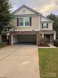 Building Photo - 5919 Fazenda Drive