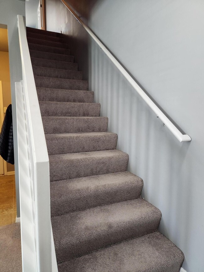 Building Photo - 23668 Northstone Village Dr