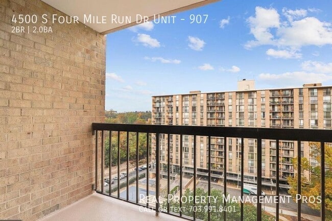 Building Photo - 4500 S Four Mile Run Dr