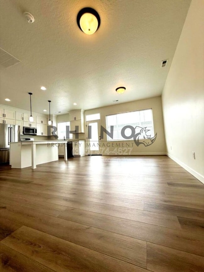 Building Photo - 3243 W 3875 S