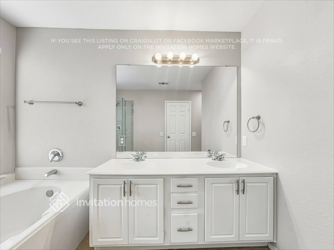 Building Photo - 2513 Tar Heel Dr