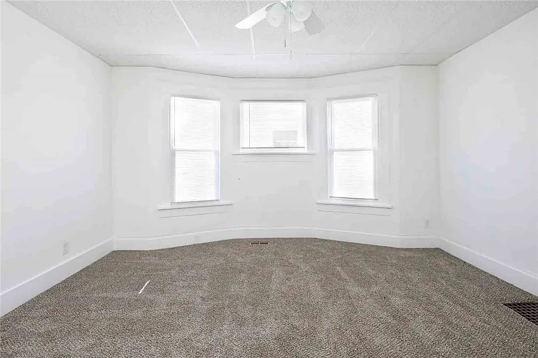 Building Photo - 1123 24th St