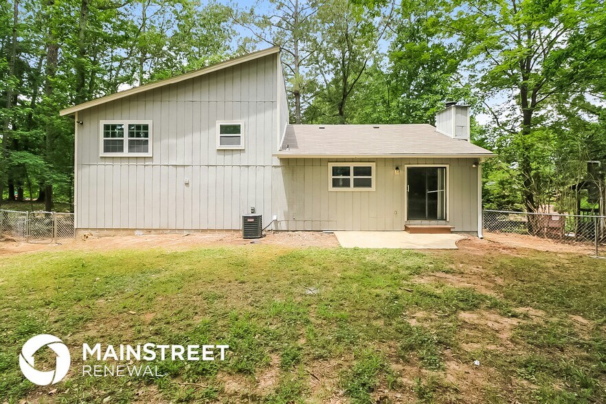 Building Photo - 6862 Red Maple Dr