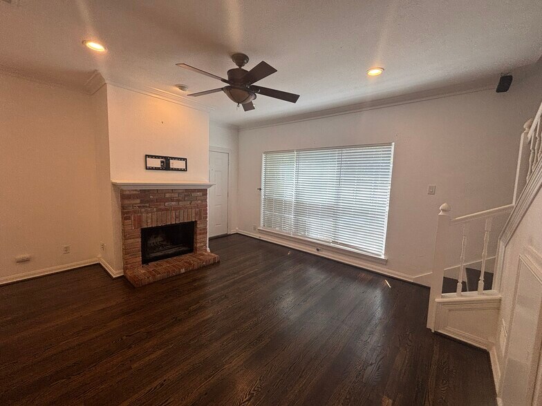 Building Photo - 3412 McFarlin Blvd