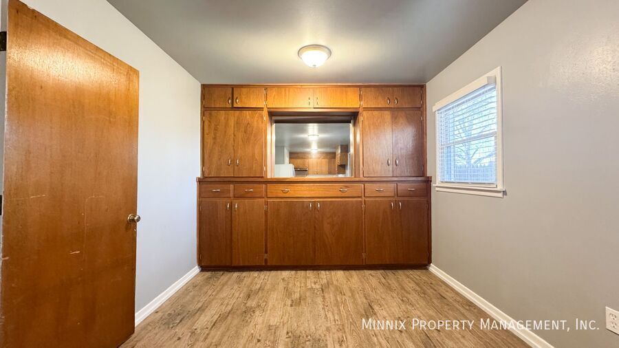 Building Photo - 2806 60th St